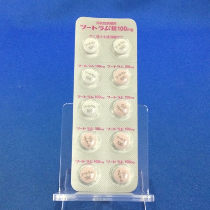 ツートラム錠１００ｍｇ