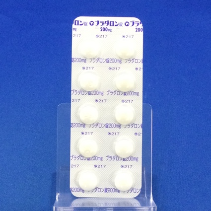 ブラダロン錠２００ｍｇ