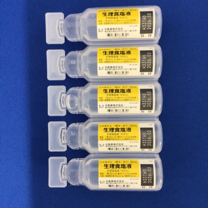 生理食塩液「ヒカリ」