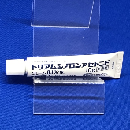 トリアムシノロンアセトニドクリーム０．１％「ＴＫ」