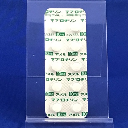 マプロチリン塩酸塩錠１０ｍｇ「アメル」